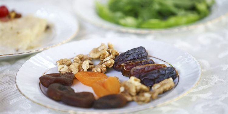 2023 Ramazan ayında hangi ülkenin kaç saat oruç tutacağı belli oldu