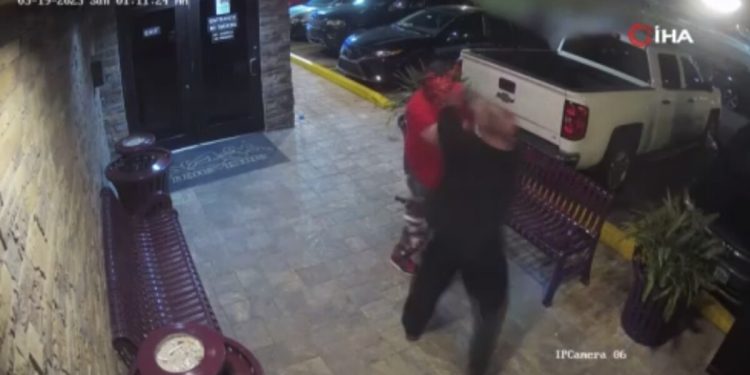 ABD’de gece kulübünde katliam girişimi kameraya yansıdı