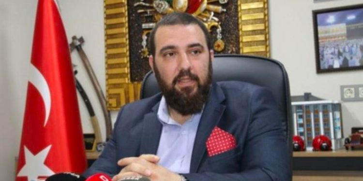 Abdülhamid Han’ın torunu Kayıhan Osmanoğlu Cumhurbaşkanı Erdoğan’a destek verecek