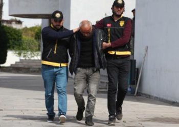 Adana’da 2 hırsızlık suçuna karışan şüpheli: Bana benziyor ama o ben değilim