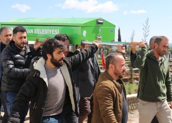 Adıyaman’da sel felaketinde kaybolan kız çocuğu bulundu! Cenaze töreni yapıldı