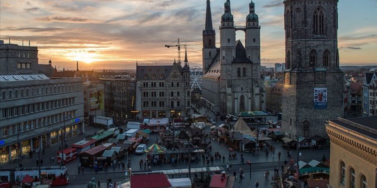 Almanya’nın 2023 büyüme tahmini arttı