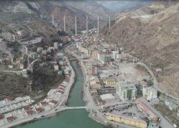 Artvin’de sular altında kalacak ilçeyi en son esnaf terk edecek