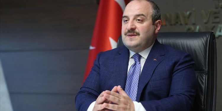 Bakan Mustafa Varank, iktisat kongresine Amerikalı danışmanın niye katılmadığını sorguladı