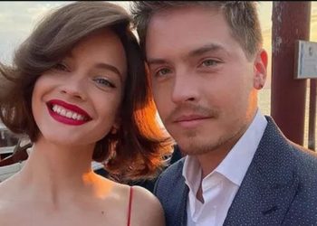 Barbara Palvin ile Dylan Sprouse ile nişanlandı