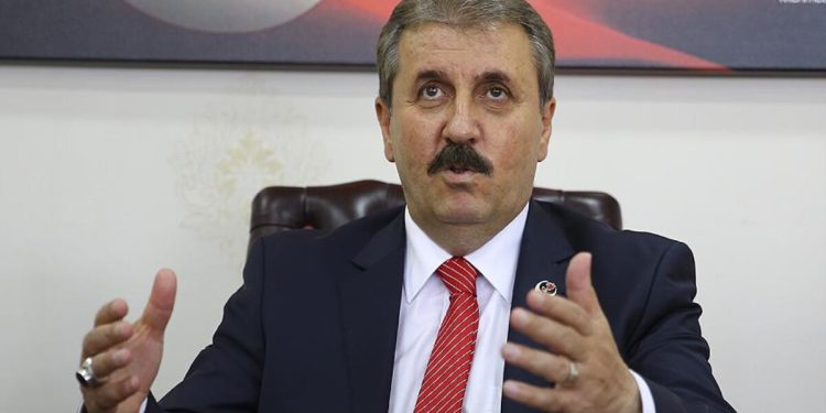 BBP Genel Başkanı Mustafa Destici, Nevruz mesajında birlik ve beraberlik vurgusu yaptı