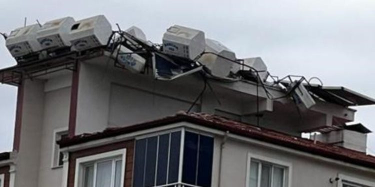 Binaların çatılarındaki ‘eklenti’ riskine dikkat