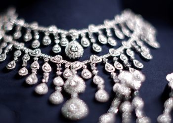 Brezilya, 3,2 milyon dolarlık mücevherleri istiyor: Bolsonaro’ya 5 gün süre verdiler