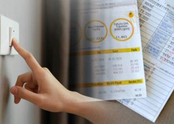 Deprem bölgesinde evi hasarlı olanların elektrik ve doğal gaz borçları silindi