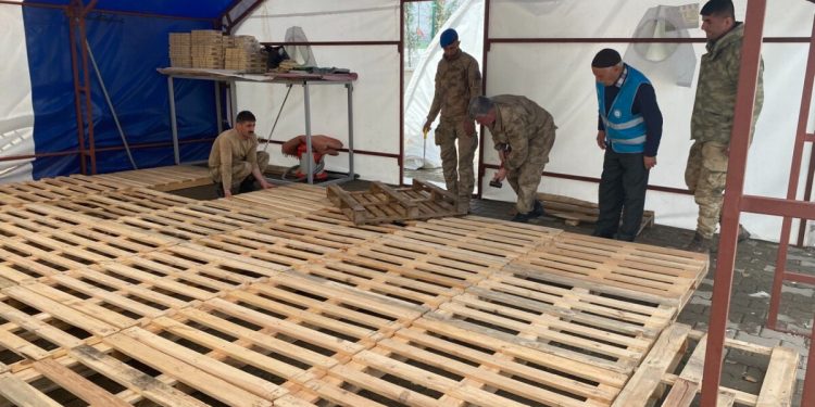 Deprem bölgesinde Ramazan! Adıyaman Ramazan’a hazırlandı…