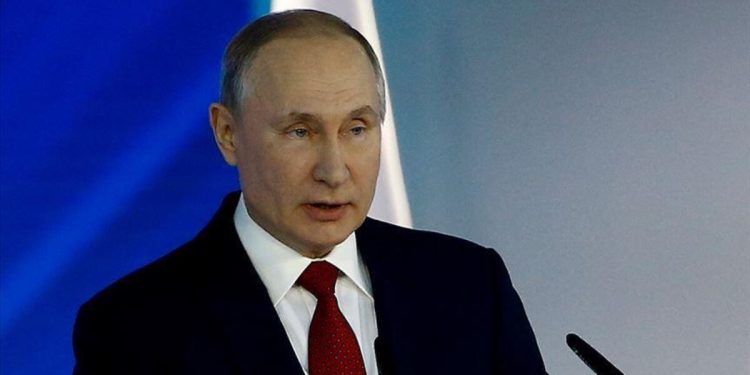 Devlet Bakanı Gulyas: Putin, Macaristan’a gelirse tutuklanmayacak