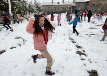 Doğu Anadolu mart ayında kara teslim oldu: Erzurum, Ardahan, Kars…