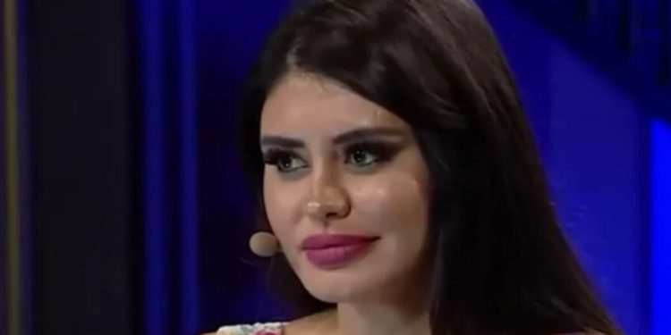 Ebru Polat, kadın soyunma odalarını anlattı