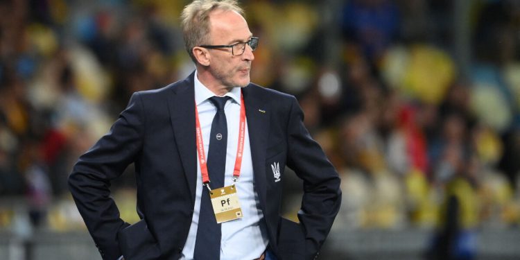 Ermenistan’ın hocası: Spor dışı şeyleri sahaya karıştırmayın