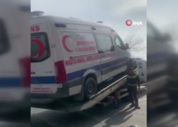 Esenyurt Belediyesi’nin içinde hasta olan ambulansına haciz işlemi