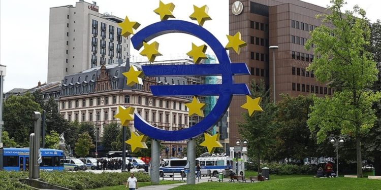 Euro Bölgesi’nde inşaat üretimi artıyor