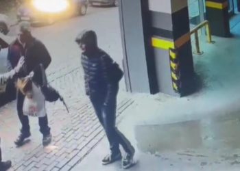 Eyüpsultan’da yanlış kişiden özür dileyip iş adamını kaçırdılar