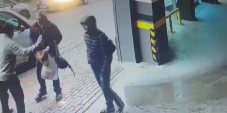 Eyüpsultan’da yanlış kişiden özür dileyip iş adamını kaçırdılar