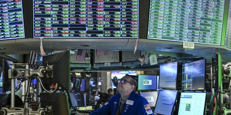 Fed’in, bugün yüzde 90 ihtimalle 25 baz puan faiz artırması bekleniyor