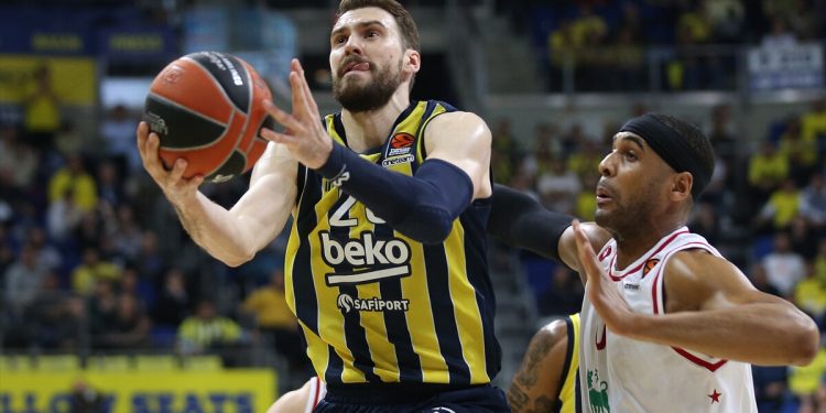 Fenerbahçe, Milano’ya mağlup oldu