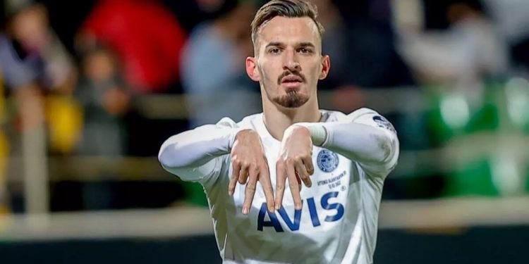 Fenerbahçe’ye piyango vurdu! Augsburg Berisha’nın bonservisini alacak