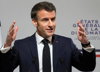 Fransa Cumhurbaşkanı Macron: Emeklilik reformunun yıl sonuna kadar hayata geçirilmesini istiyorum