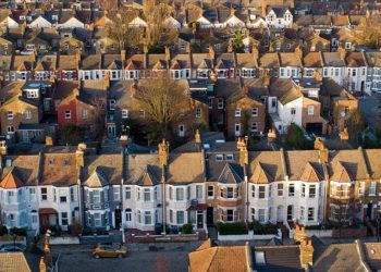 İngiltere, konutların enerji verimliliğini artırmak için yatırım yapacak