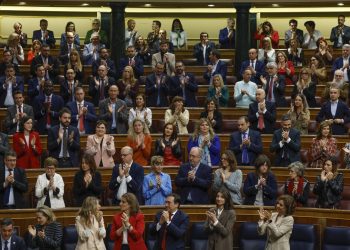 İspanya’da hükümet için sunulan gensoru önergesi reddedildi