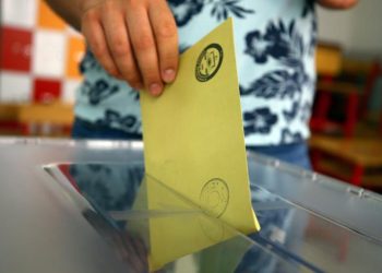 İstanbul’da AK Parti milletvekilliği için 1721 başvuru yapıldı