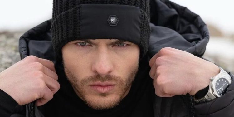 Kağıthane’de tetikçi kargocu kılığında geldi! Brezilyalı model yaralandı