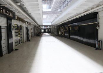 Kahramanmaraş’ın kuyumcuları çalışmak için binalarının güçlendirilmesini bekleyecek