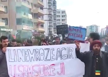 Kılıçdaroğlu’nun destek beklediği HDP’lilerden terör sloganı! PKK halktır…