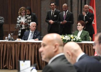 Koray Aydın ve Yavuz Ağıralioğlu, Kemal Kılıçdaroğlu’nun isminin oylandığı toplantıya katılmadı