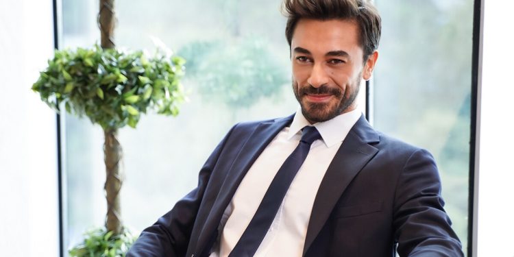 Kraliçe’nin Ateş’i Gökhan Alkan’ın eski nişanlısı Yasak Elma’dan çıktı! “Gerçek kraliçeyi bırakmışsın”