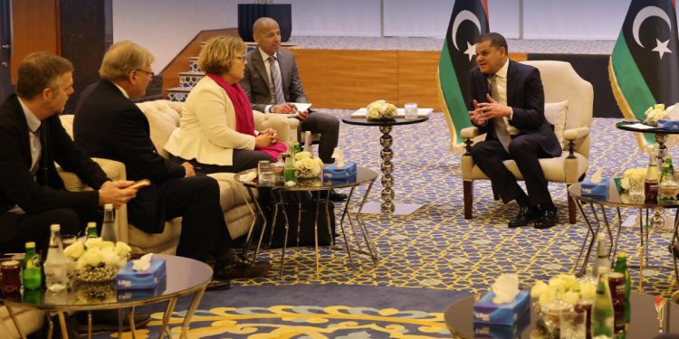 Libya Başbakanı Dibeybe, ABD’li heyetle görüştü
