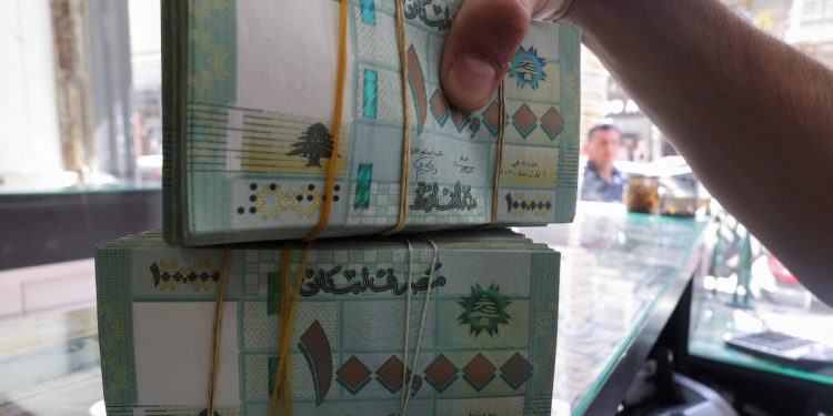 Lübnan lirası, dolar karşısında tarihi gerileme yaşadı