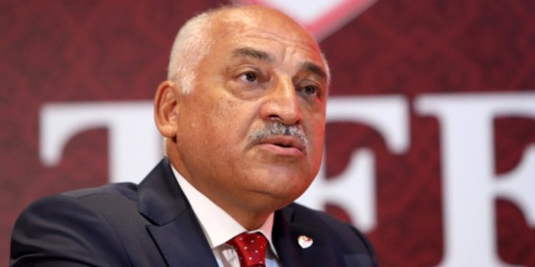 Mehmet Büyükekşi: Kız çocuklarımızı futbola kazandırmak için çalışıyoruz