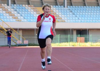 Milli atlet Çiçek Solon Şensoy, 63 yıllık hayalini gerçekleştirecek