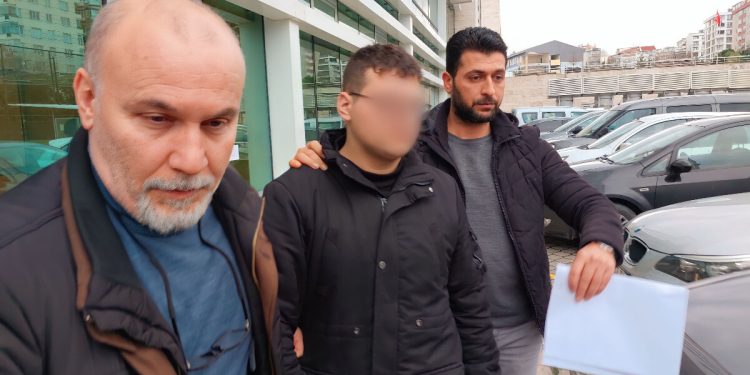 Samsun’da annesini öldüren çocuk: Boşandılar, psikolojim etkilendi