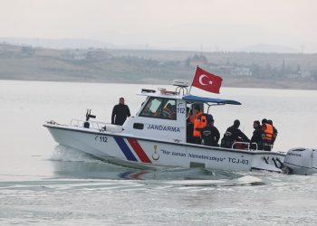 Şanlıurfa’da sel felaketinde 6’ncı gün! Sele kapılan tır sürücüsü aranmaya devam ediyor
