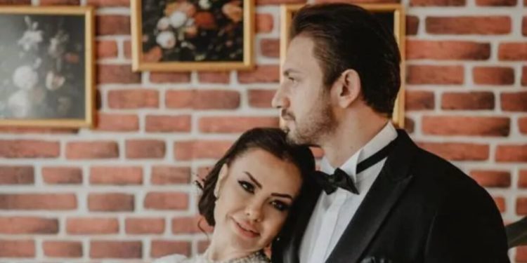 Şarkıcı Lara düğün yaptı