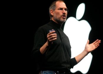 Steve Jobs imzası 95 bin dolara satışa çıktı