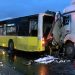 Tuzla’da tır, İETT otobüsü ile yol bakım aracına çarptı: 2 ölü, 2 yaralı