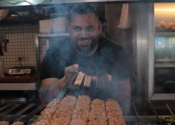 Adana’da kırmızı et tüketimi rekora ulaştı! Adanalılar kebapçıya uğramadan eve gitmiyor