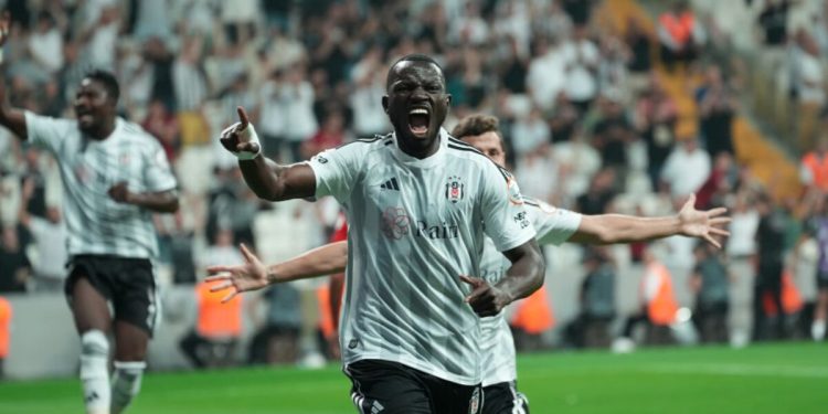 Beşiktaş’ın iptal edilen golüne Omar Colley, itiraz etti
