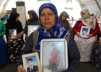 Diyarbakır’da evlat nöbeti sürüyor