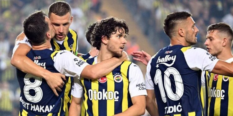 Fenerbahçe, Borsa’da rakiplerine fark attı