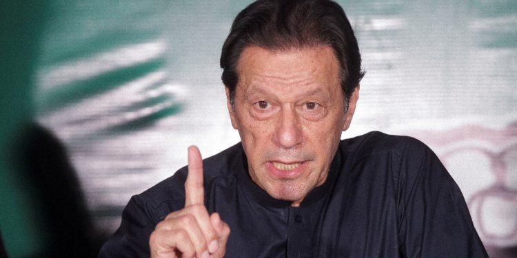 İmran Han hakkında tutuklama kararı: 3 yıl hapis cezası verildi