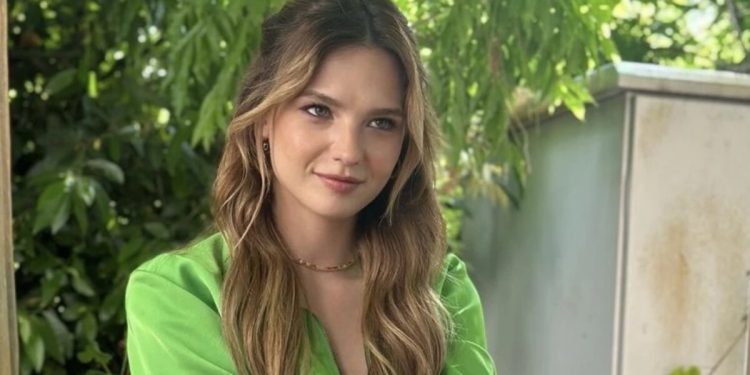 Nilsu Berfin Aktaş’tan olay kareler! Takipçileri cesur pozları karşısında eridi “Taş bebek”