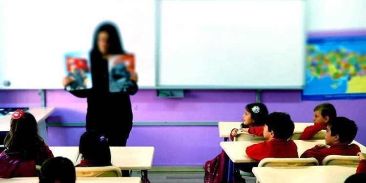 Türkçe ortalaması 70 olmayan öğrenci sınıf geçemeyecek